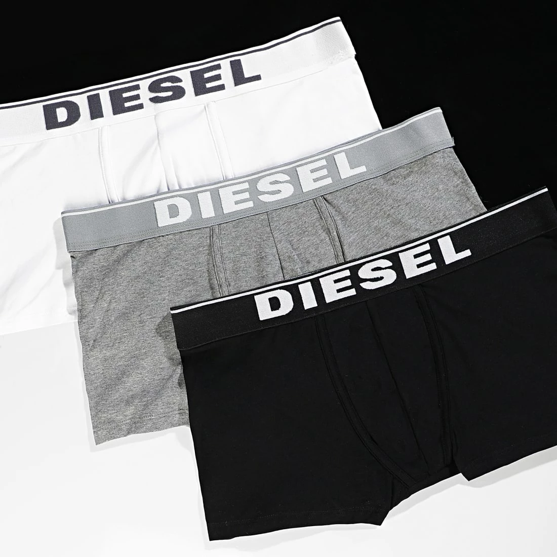 Budget ⌛ Lot de 3 Boxers Damien 00ST3V 0JKKB Noir Blanc Gris Chiné de Diesel 🎁 7 Budget ⌛ Lot de 3 Boxers Damien 00ST3V 0JKKB Noir Blanc Gris Chiné de Diesel 🎁 – Image 5