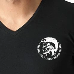 Les meilleures critiques de 😀 Lot De 3 Tee 👕 Shirts Col V Michael 00SHGU-0TANL Noir de Diesel 🌟 -Diesel Soldes Magasin diesel 243677 00SHGU 0TANL 900 20201208T150344 03