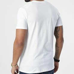 Offres 🧨 Lot De 2 Tee 👕 Shirts 05427-0LDAS Blanc de Diesel 😀 -Diesel Soldes Magasin diesel 296752 A05427 0LDAS E0041 20211229T164015 04