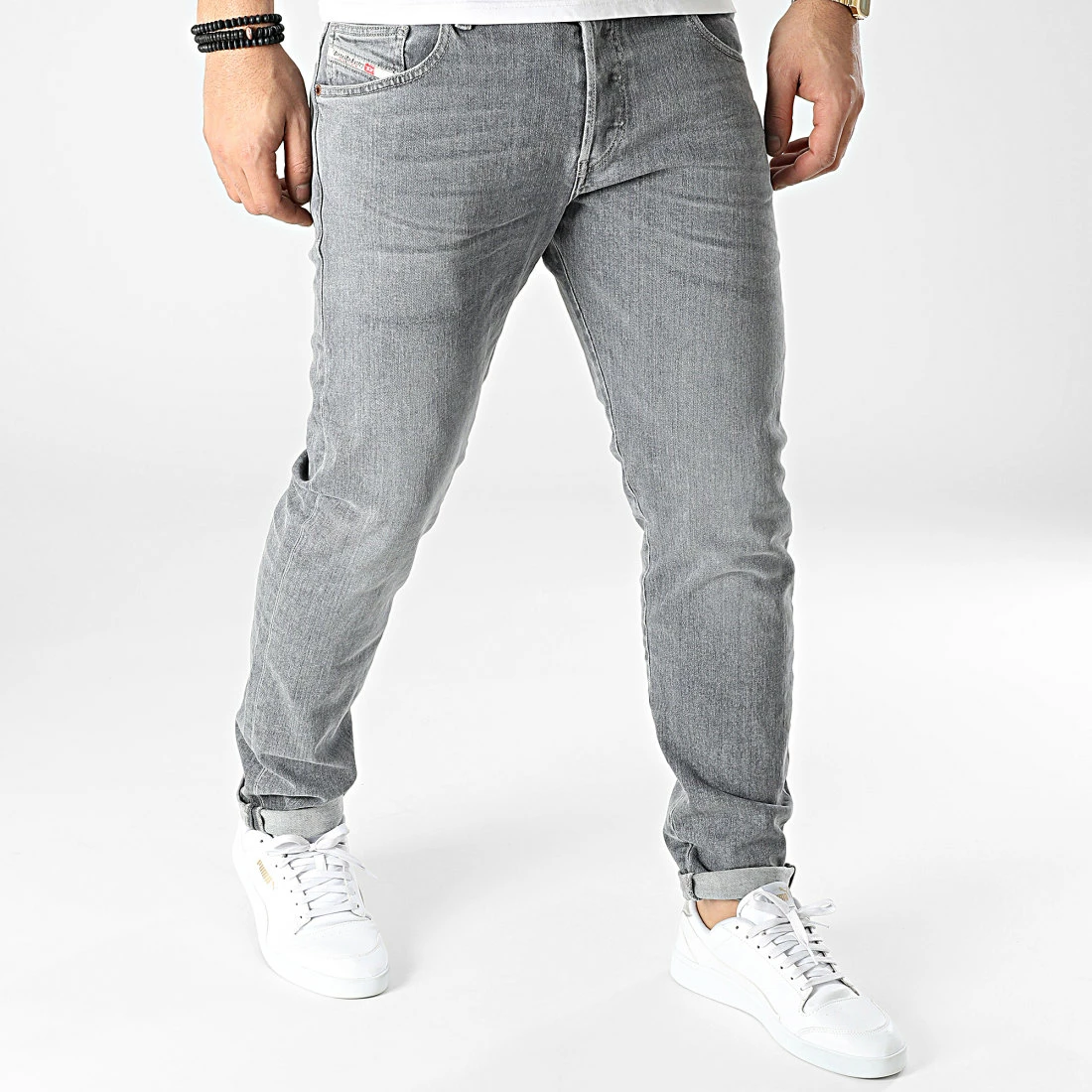 Les meilleures critiques de 😉 Jean Regular Fit Yennox A00389 Gris de Diesel 🎁 3 Les meilleures critiques de 😉 Jean Regular Fit Yennox A00389 Gris de Diesel 🎁