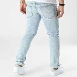 Remise 🥰 Jean Regular Yennox A00389-0GDAM Bleu Wash de Diesel 🧨 -Diesel Soldes Magasin diesel 308455 A00389 0GDAM 01 20220311T142652 04