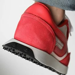 Les meilleures critiques de 🥰 Baskets Racer LC Y02873 Racing Red Whisper Pink Poppy Red de Diesel 🥰 -Diesel Soldes Magasin diesel 318486 Y02873 P4438 H8966 20220509T160555 04