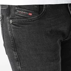 Nouveau 🧨 Jean Slim D-Strukt A03558-09B83 Noir de Diesel 😍 -Diesel Soldes Magasin diesel 326219 A03558 09B83 02 20220719T143703 02