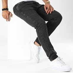 Nouveau 🧨 Jean Slim D-Strukt A03558-09B83 Noir de Diesel 😍 -Diesel Soldes Magasin diesel 326219 A03558 09B83 02 20220719T143704 03