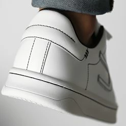 Offres 😉 Baskets Athene Low Y02869 White Black de Diesel 🥰 -Diesel Soldes Magasin diesel 334524 Y02869 P4794 H1527 20220830T154606 04