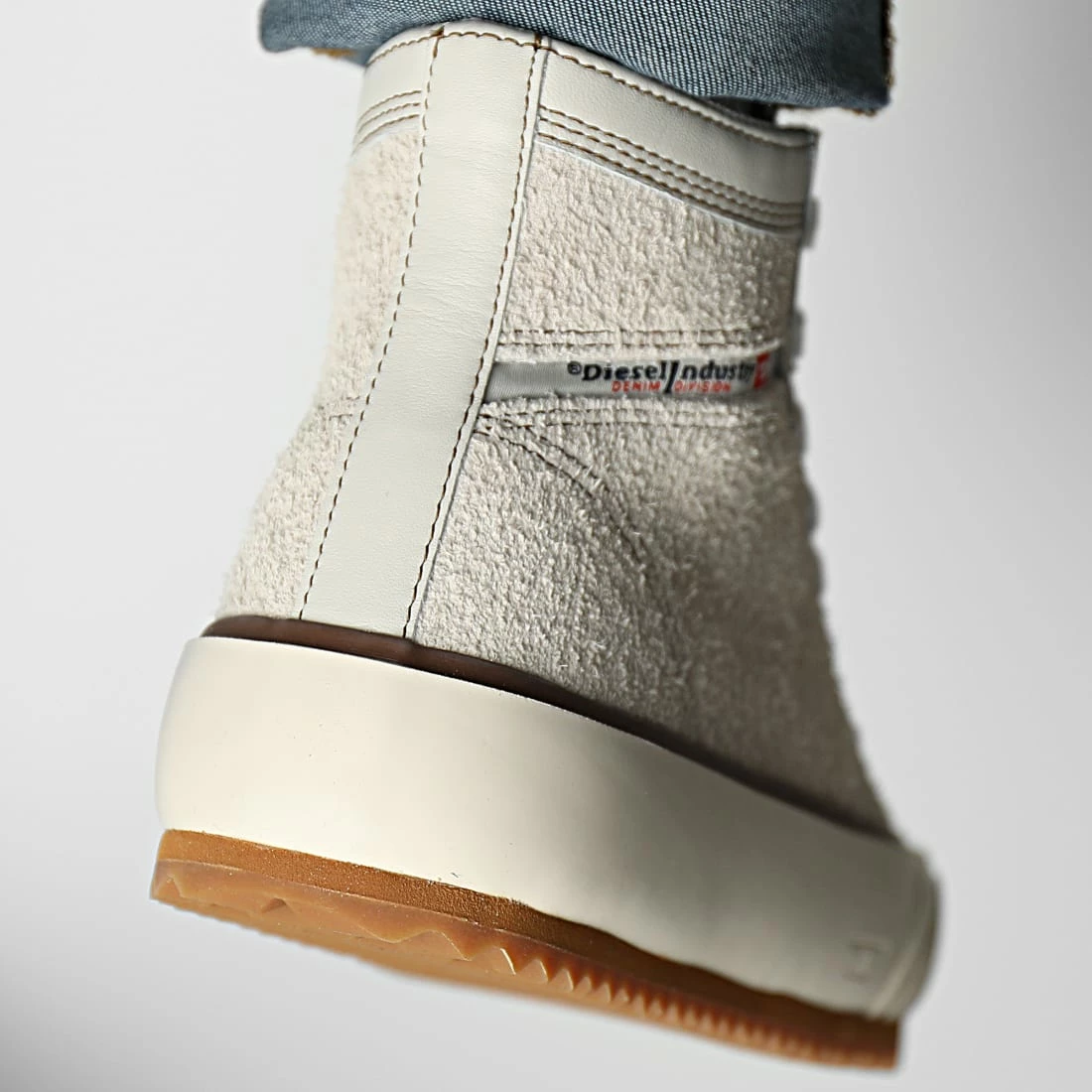 Grosses soldes 😍 Baskets Montantes S-Principia Mid X Y02966 White de Diesel 🤩 6 Grosses soldes 😍 Baskets Montantes S-Principia Mid X Y02966 White de Diesel 🤩 – Image 4