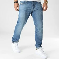Tout neuf 🛒 Jean Yennox A00389-0ELAV Bleu Denim de Diesel 😍